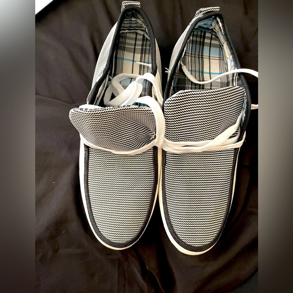 Shoen Shoes